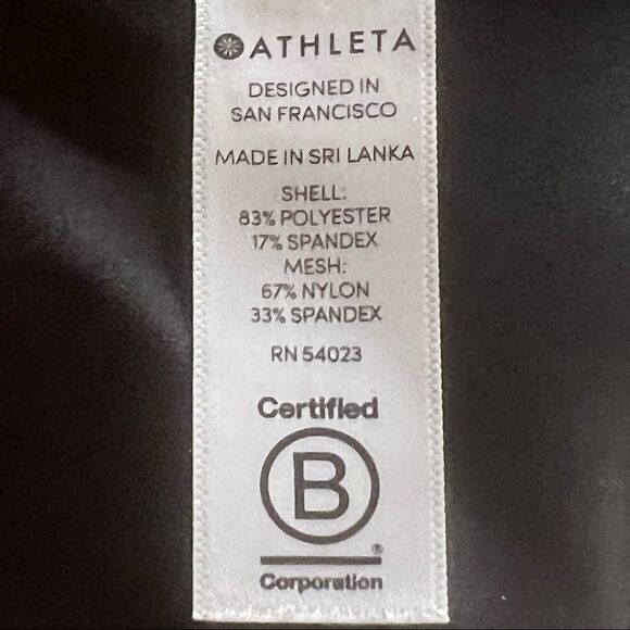 Athleta | Black Athletic Capri’s with back Pocket - Picture 7 of 7